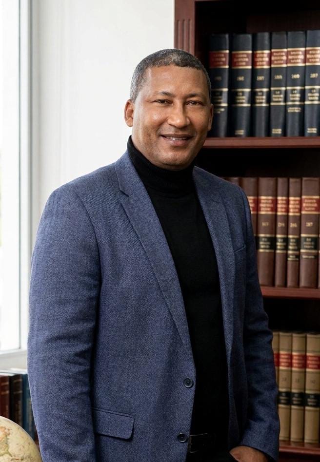 Lic. Francisco Fernandez